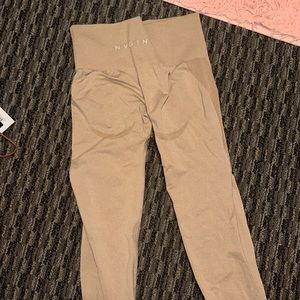 Brown/tan nvgtn leggings!! Brand new